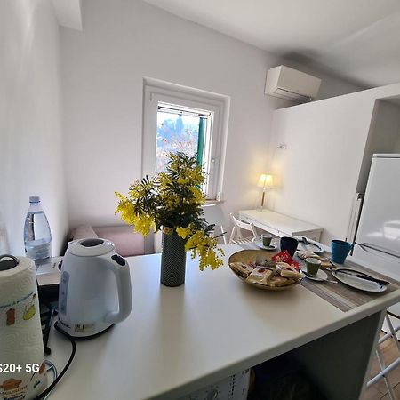 Galteri Housing 2 Appartamento Centro Storico Vicino Arco Etrusco Perugia Ngoại thất bức ảnh